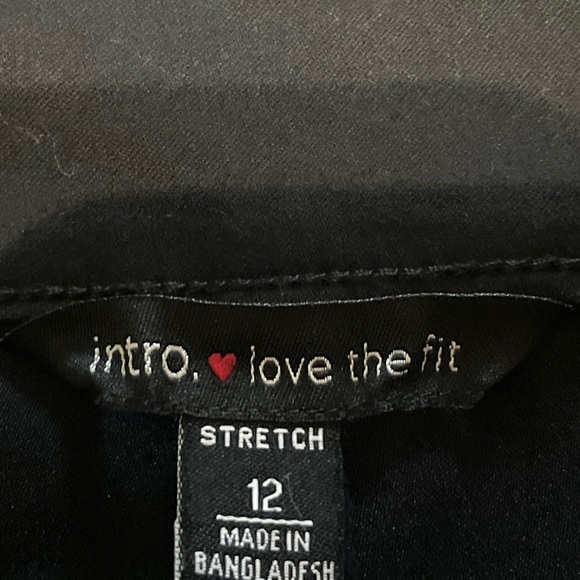 Intro. Love The Fit Stretch Black Capri Pants Size 12 - Picture 10 of 14